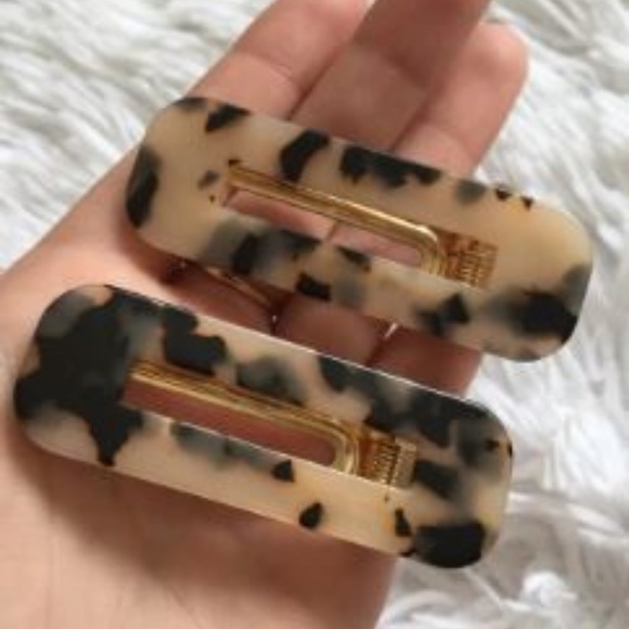 Leopard Hair Clip SET OF 2 - Picture 2 of 5